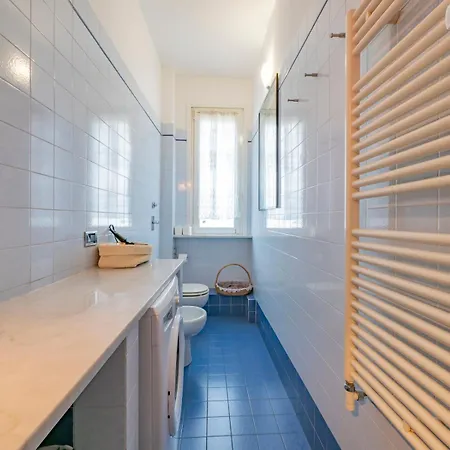 Apartment Xenia - Two-room With Terrace In Fondazione Prada Milan