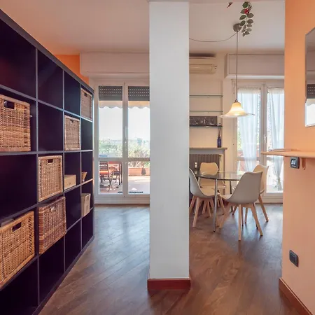 Apartment Xenia - Two-room With Terrace In Fondazione Prada Milan